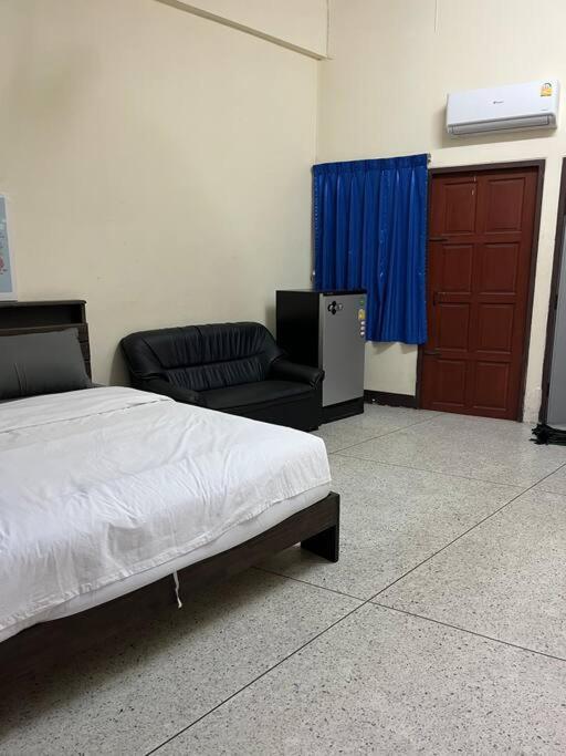 Room101 In Wanna Apartment Pattaya Exterior foto